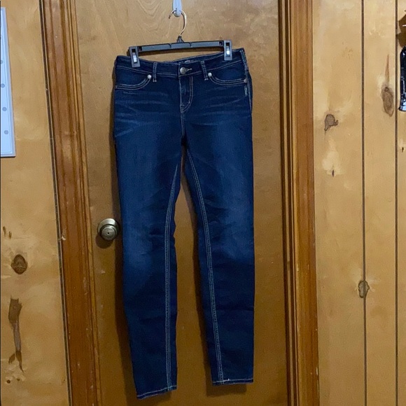 Silver Brand Suki Fit Jeans - Picture 1 of 4
